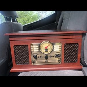 Victrola- Bluetooth Stereo Turntable